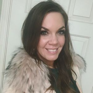 Meet your Posher, Casey